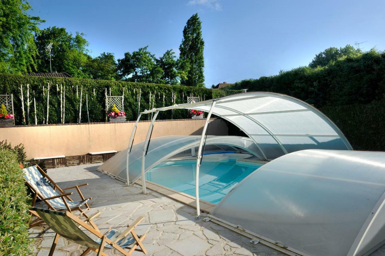 La Chambre D'Amis La Costignieres Montgueux Bagian luar foto